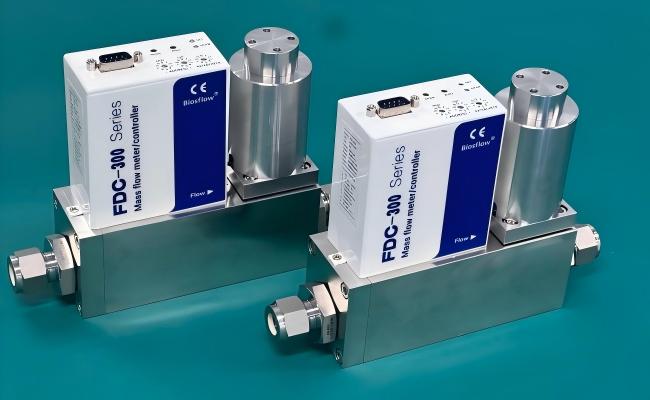  FDC 350 Massflow Controller and Meters