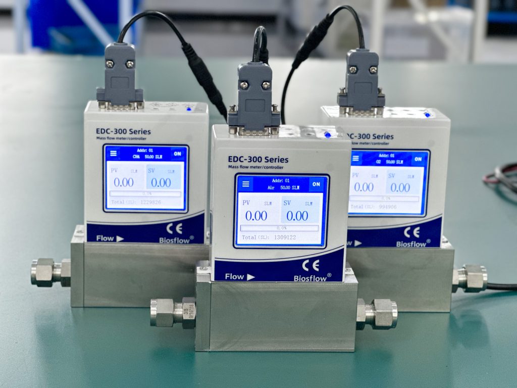 EDC-335 flow controllers mass